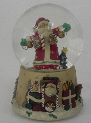 【玻璃水球,圣誕系列水球 水晶球 廣東禮品工廠 外貿(mào)產(chǎn)品】?jī)r(jià)格,廠家,圖片,塑料、樹脂工藝品,東莞金字塔綠色科技-